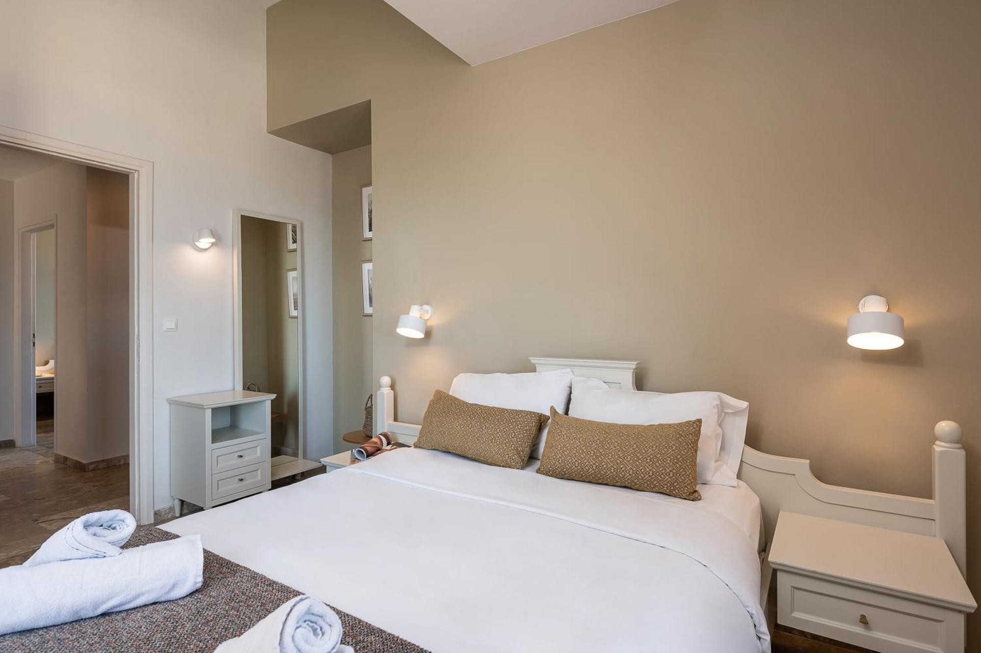 Caldera Village Agia Marina  Room photo
